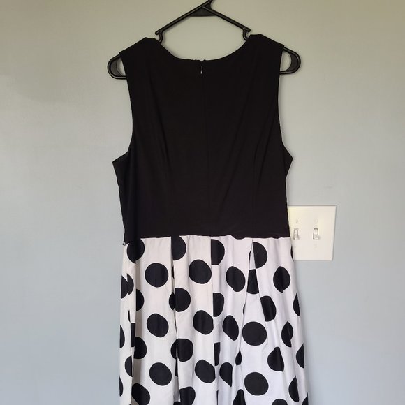 NWT Black and White Polka Dot Dress - Picture 2 of 3